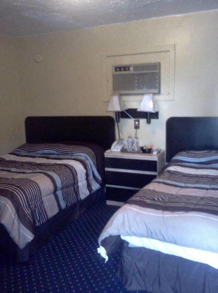 Pillow Talk Motel Wellington Экстерьер фото