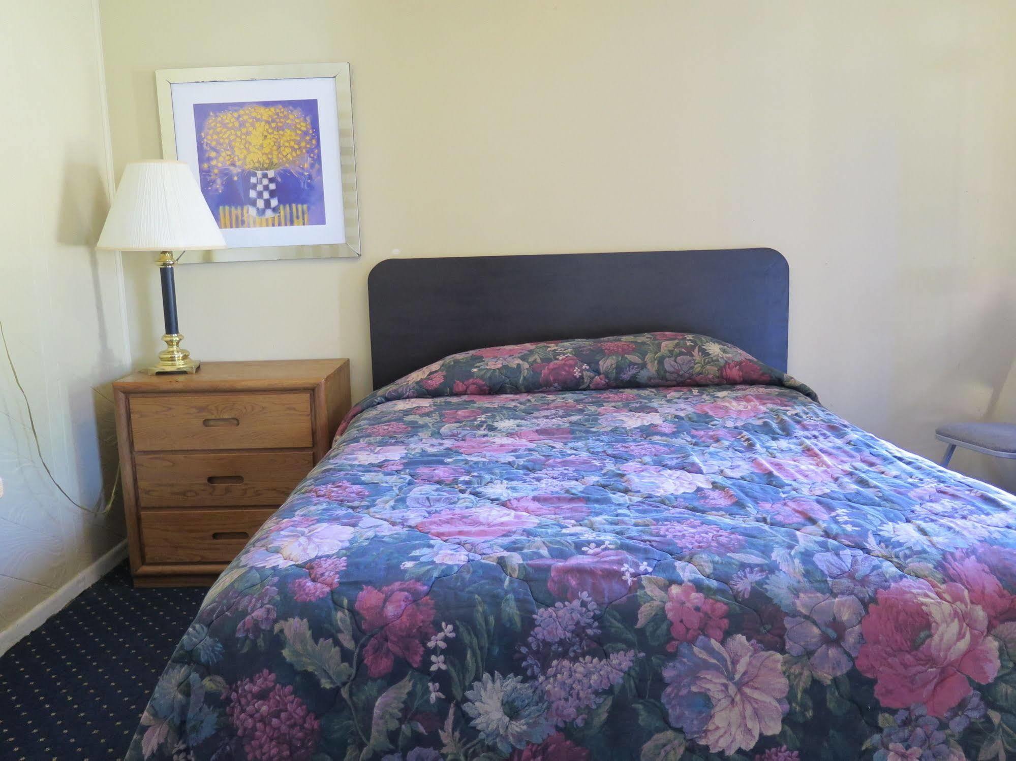 Pillow Talk Motel Wellington Экстерьер фото