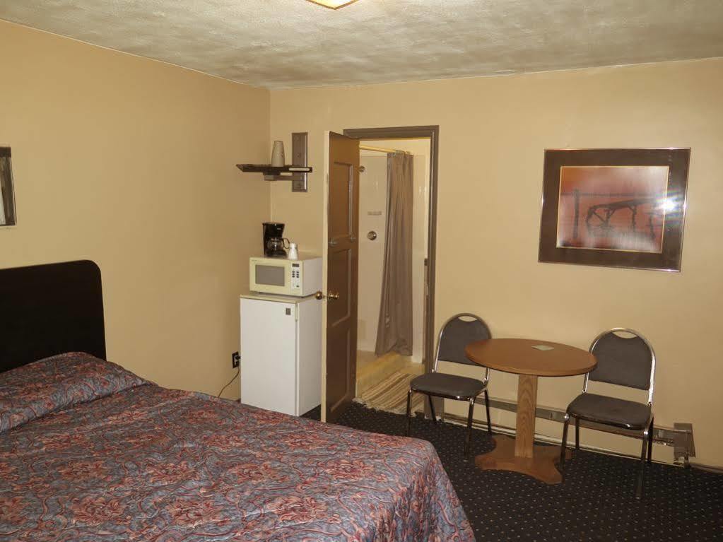 Pillow Talk Motel Wellington Экстерьер фото